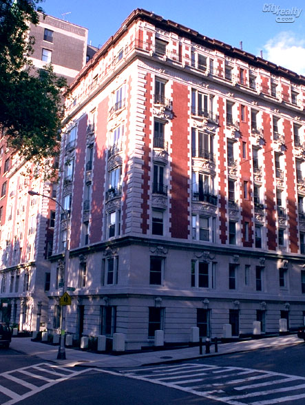 Fowler Court - 400 Riverside Drive apartments