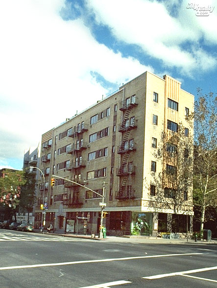 210 Sixth Avenue apartments