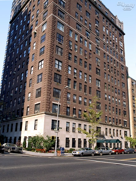 30 Sutton Place apartments