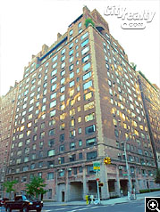 2 Sutton Place South