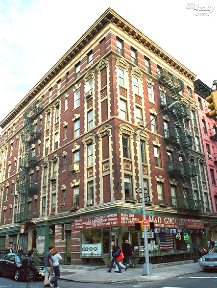 124 Thompson Street apartments