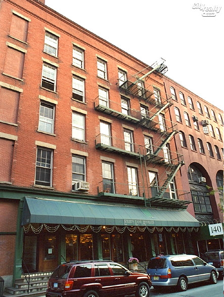 150 Thompson Street apartments