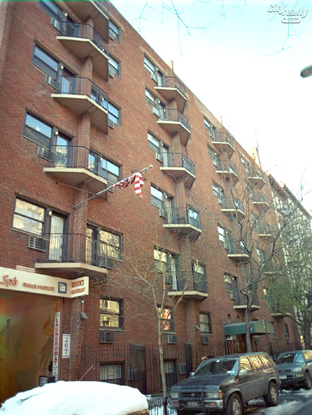 211 Thompson Street apartments