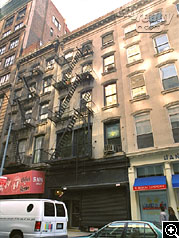 17 Warren Street