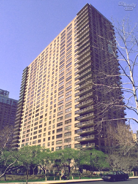 Lincoln Towers - 180 West End Avenue apartments