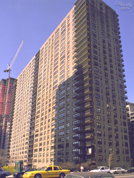 Lincoln Towers - 205 West End Avenue apartments