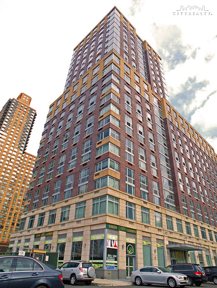 33 West End Avenue apartments