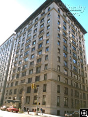 895 West End Avenue