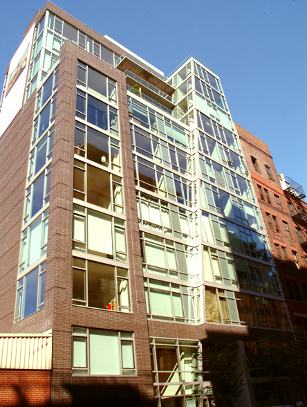 Slate - 165 West 18th Street apartments