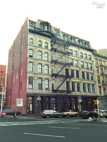17 White Street apartments