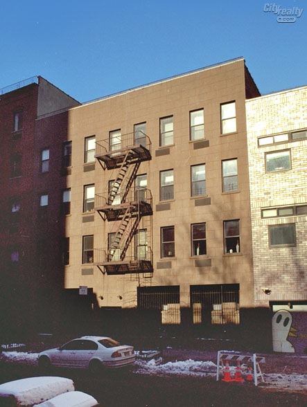 200 West Houston Street apartments