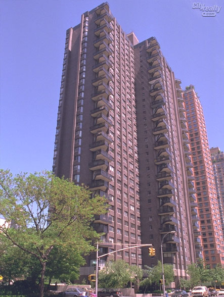Gracie Plaza - 1725 York Avenue apartments